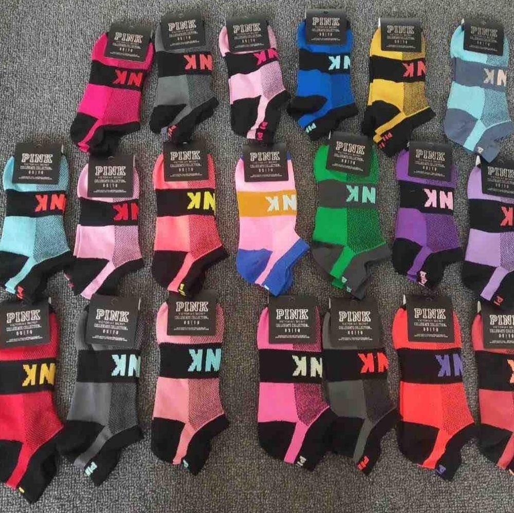 10 pairs of PINK Victoria's secret socks